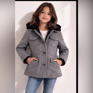 Guess Black and Silver Jacket. Size 8/10 S